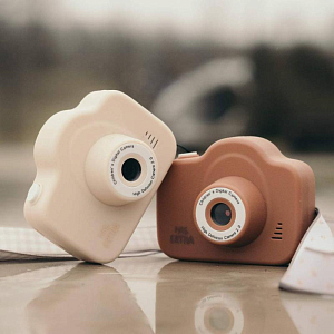 Цифровая камера Mrs. Ertha "Cam Cam Little Daisys", очарование маргариток с кирпичным